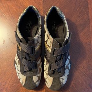 Women’s Coach Sneakers Size 7M (Black/Chestnut)